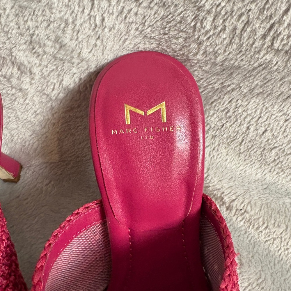 Marc Fisher Dako Heeled Sandals 9M Fuchsia Pink Crochet Square Toe‎ Heeled Mules - Picture 7 of 8